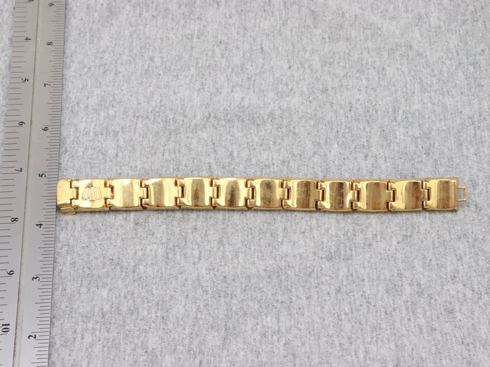 7″ Vintage Henri Bendel Square Crystal Rhinestone Clasp Bracelet Gold Tone Heavy