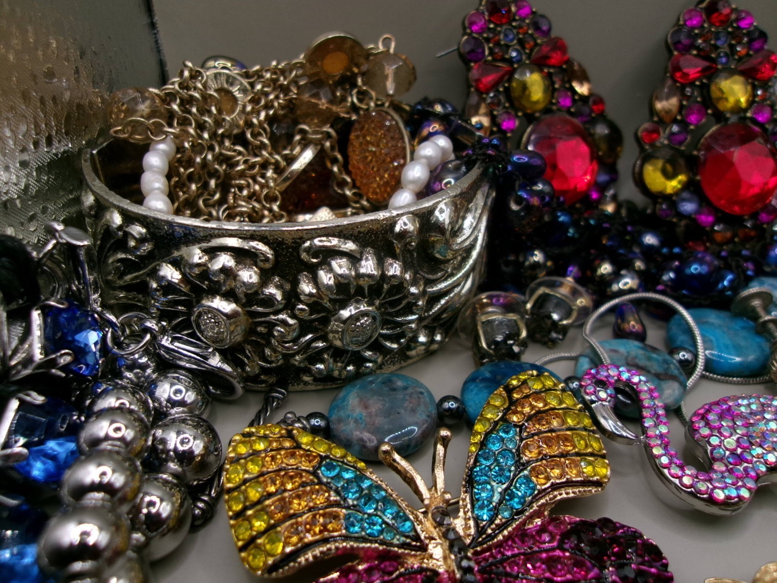 Vintage~Now Estate Costume Jewelry Lot~Rhinestones~Multi~1 AVON~1 MONET