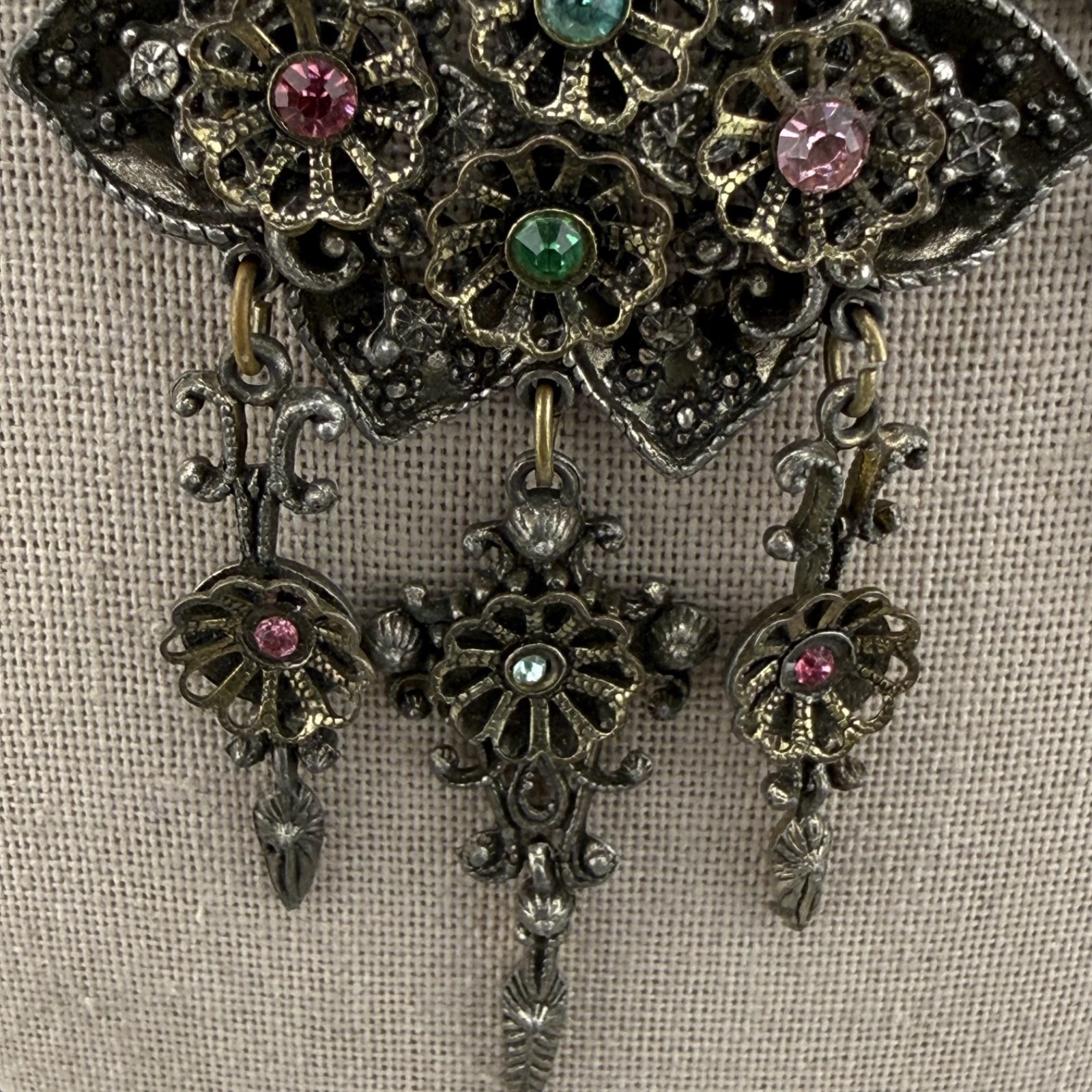 Vintage Necklace Festoon Silver Tone Statement Pastel Rhinestone 16”