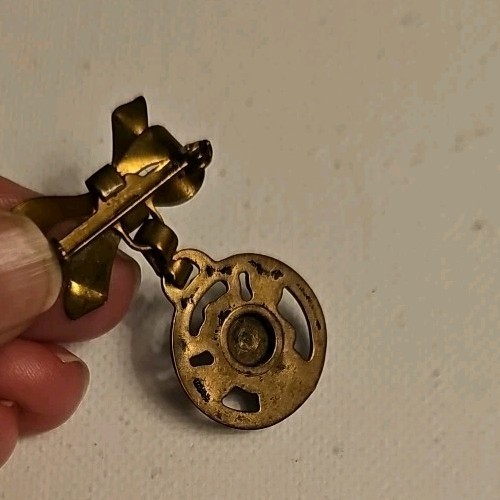 Vintage BORDEN Dairy ELSIE THE COW PIN BROOCH Bow Gold Tone Milk