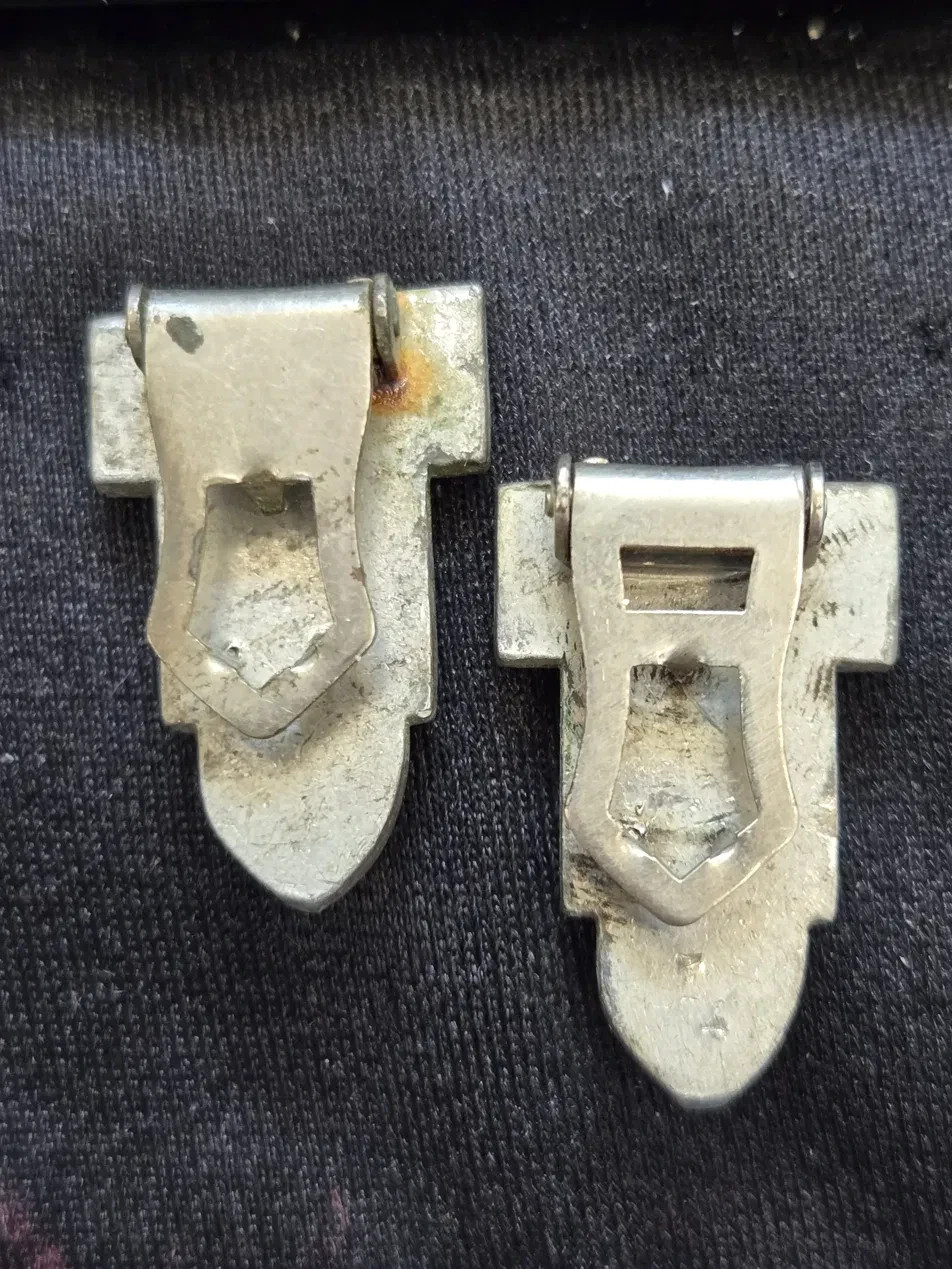 1930s Art Deco Dress Clips Pair Silver Tone Rhinestone Baguette