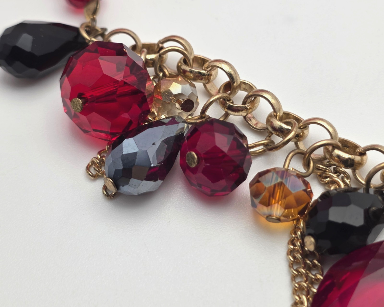 Vintage Red Black Crystal Fringe Necklace Gold Tone Faceted Bead Bib 20 In
