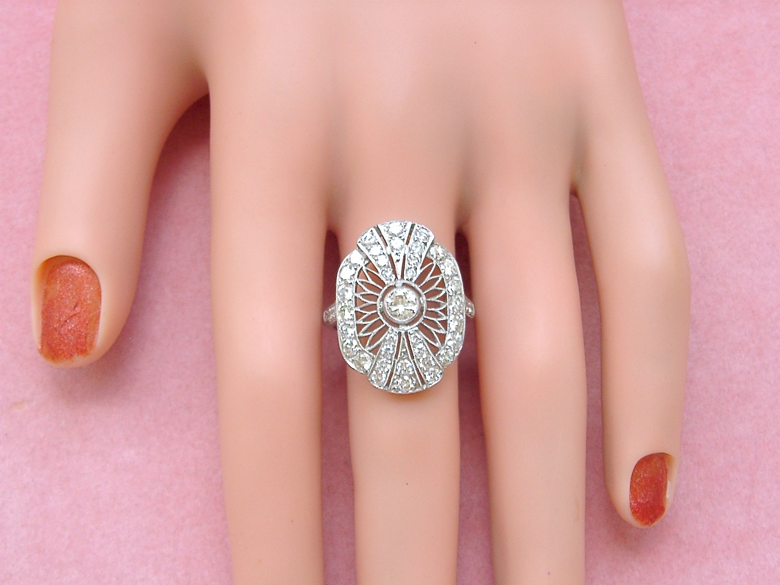 ESTATE ART DECO 1.9ctw BRILLIANT DIAMOND PLATINUM FANCY COCKTAIL RIGHT-HAND RING