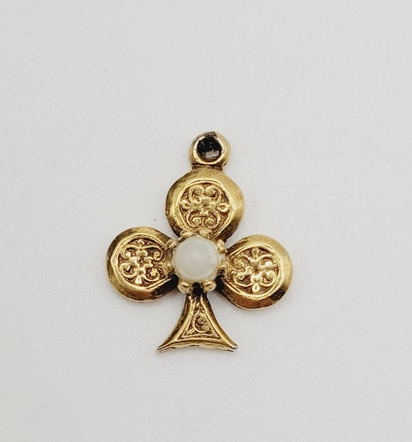 Clover Trefoil Shape Baroque Revival Vintage Gold Tone Faux Pearl Charm Pendant
