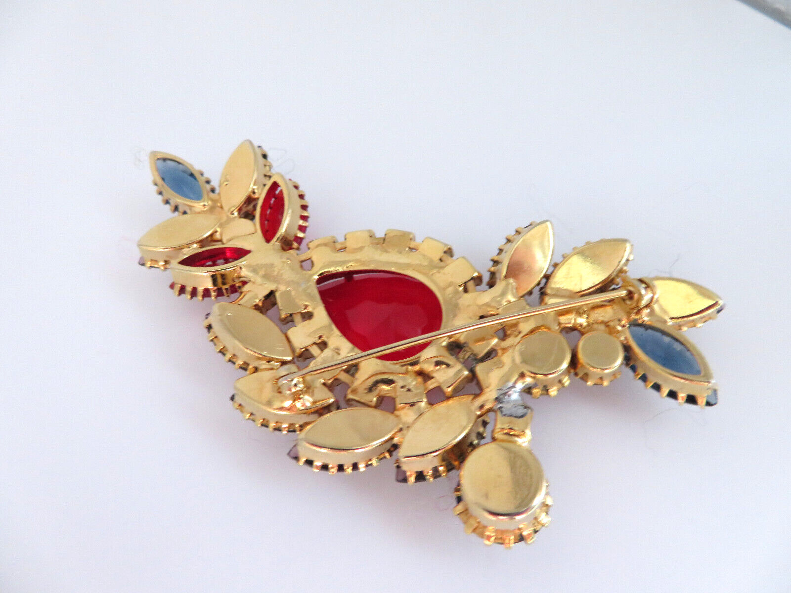 Estate Statement Leaf Rhinestone Pin Brooch Red Purple and Blue Gold tone As is