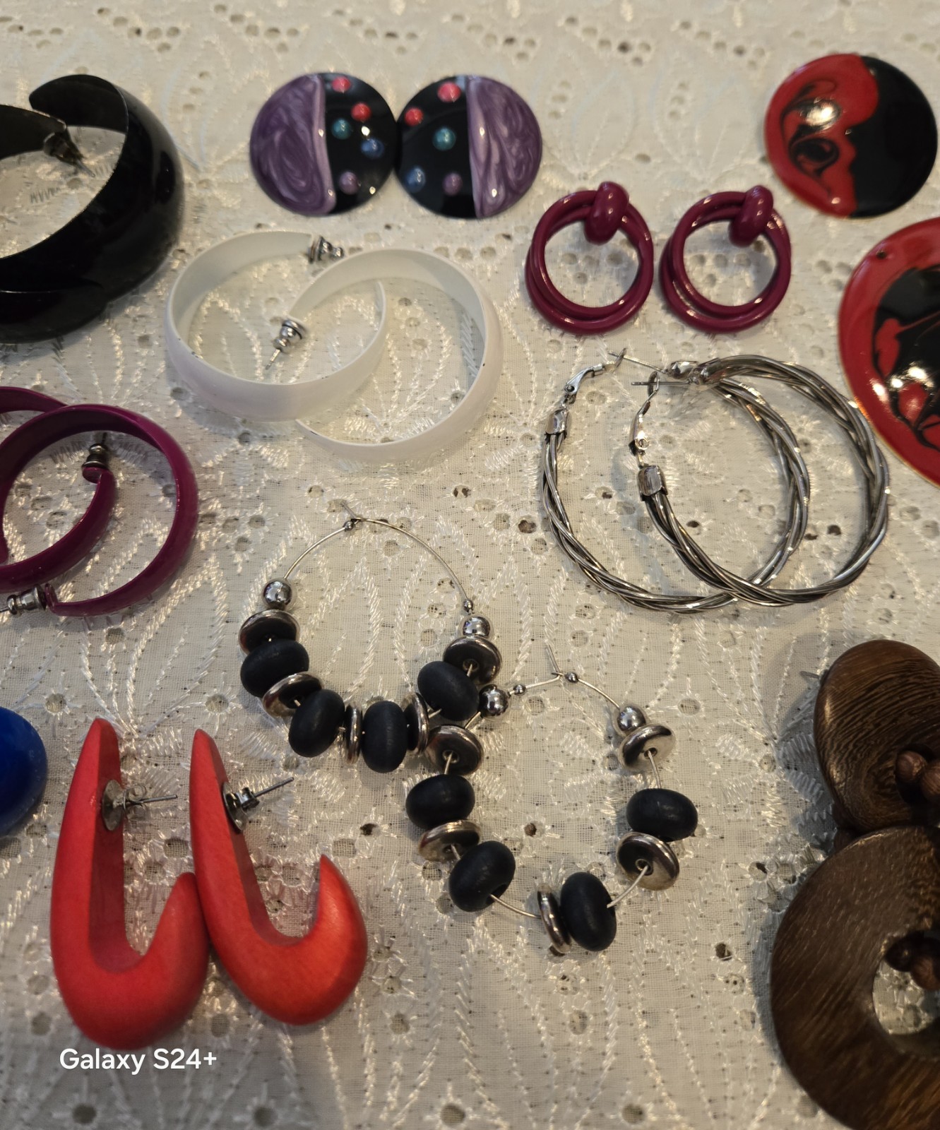 VTG “60s-80s” Lot of 20 Pair Pierced Earrings, 1 Set Earrings & Pendent Preloved
