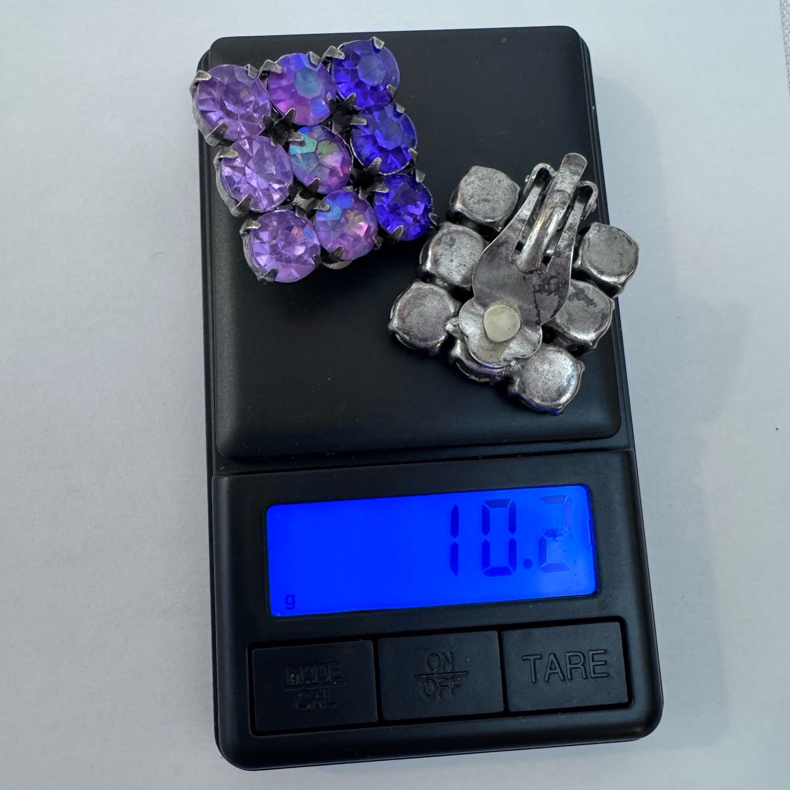 Vintage Purple Blue Aurora Borealis Rhinestone Clip On Earrings Silver Tone