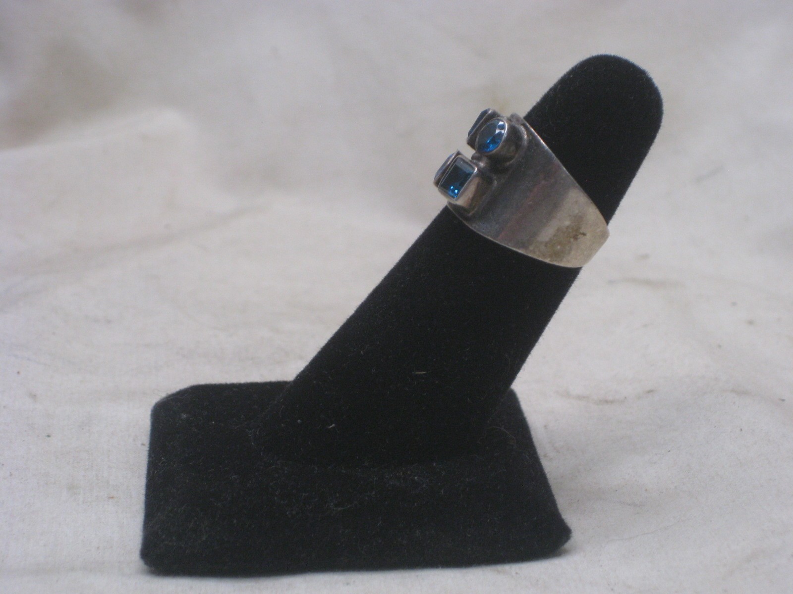 vintage sterling silver ring size 6 polished faceted blue inlaid gemstone jewel
