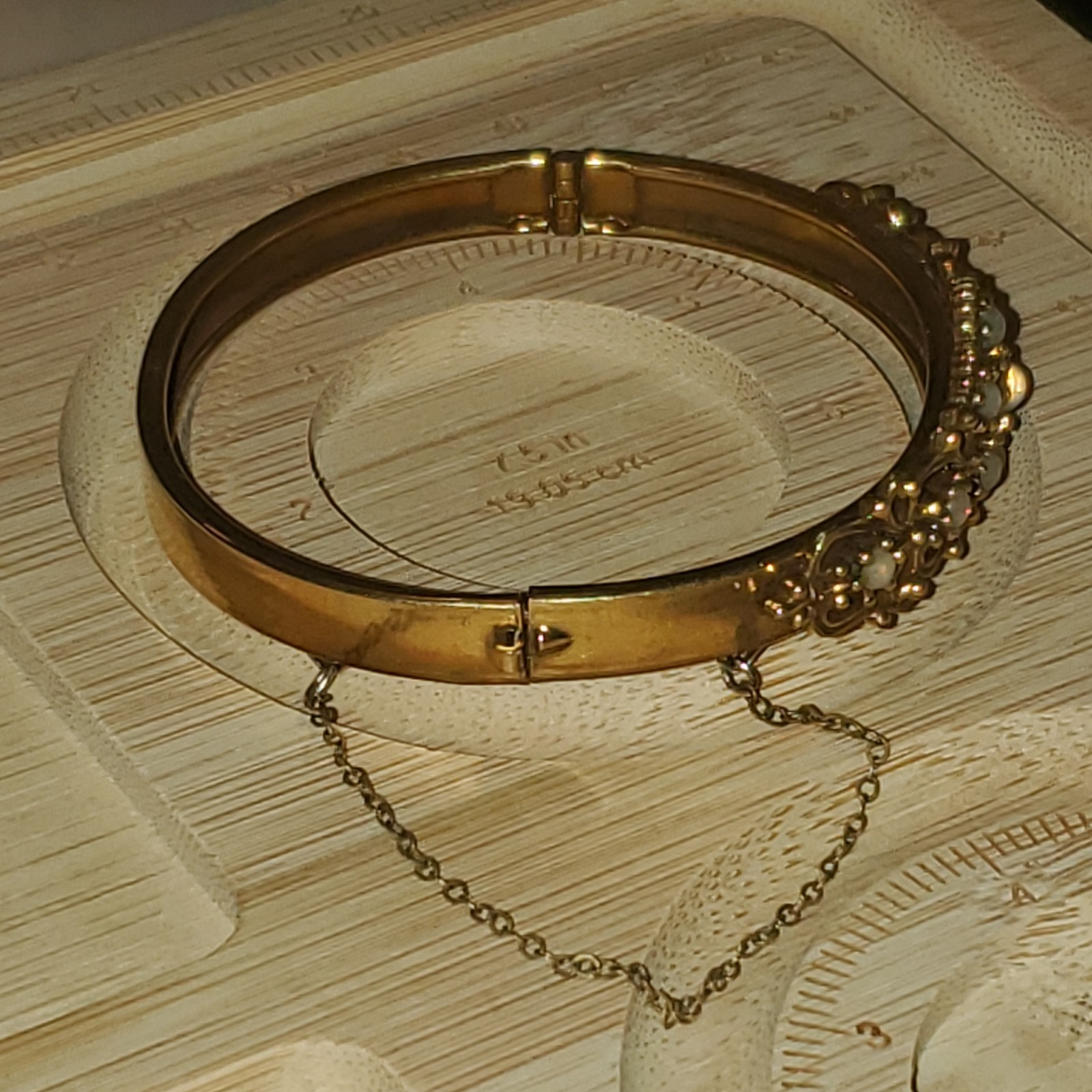 Victorian Revival Style Gold Tone Filigree Hinged Bangle Bracelet- 7.75″