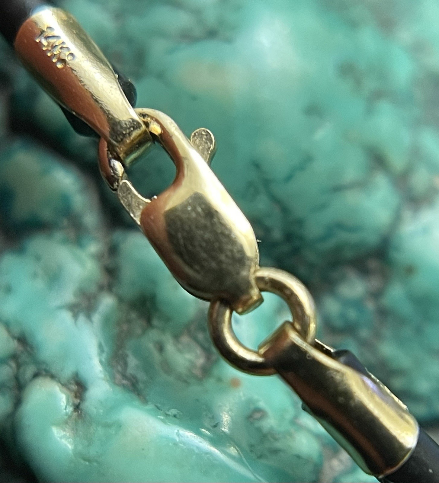 14k White Gold & Black Rubber Cord Necklace Lobster Claw Clasp 17.25″