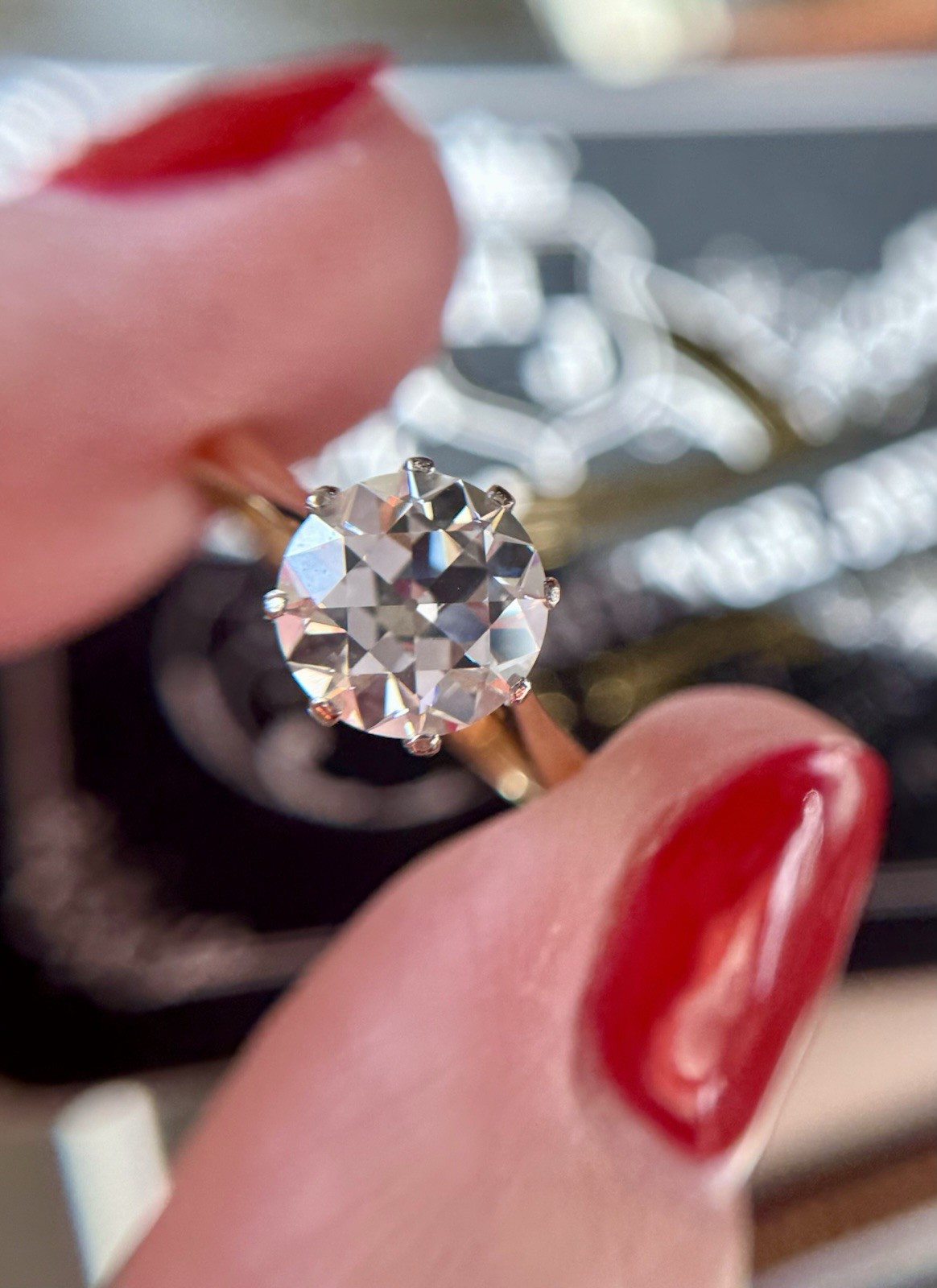 Vintage 18k Gold 2.35 carat Old European Cut Diamond Engagement Ring
