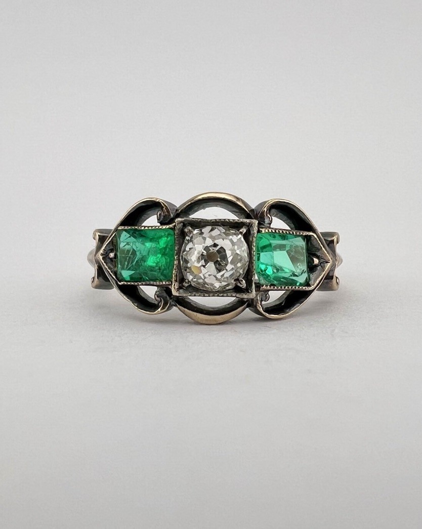 Antique Victorian 14K Rose Gold Old Mine Cut Diamond & Vivid Green Emerald Ring