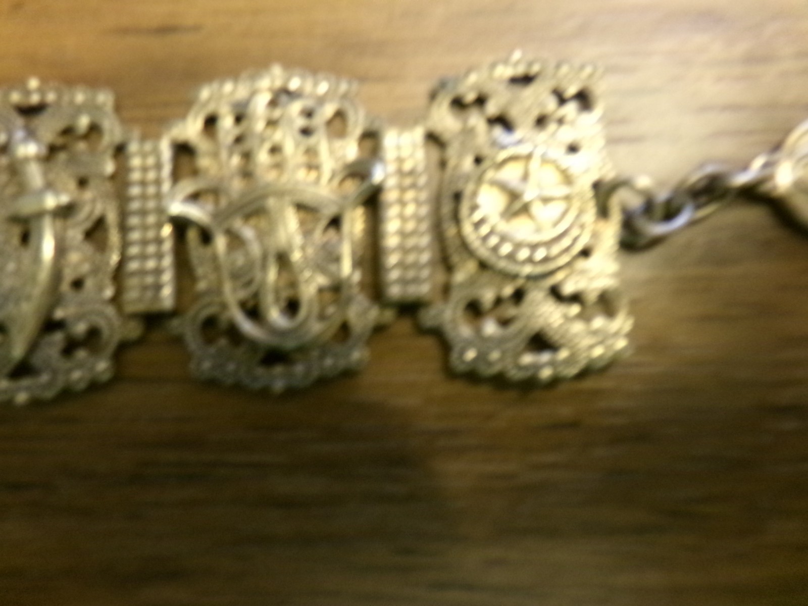Vintage Women’s Souvenir Bracelet Morocco Hamsa Hand Elephant Link Bracelet