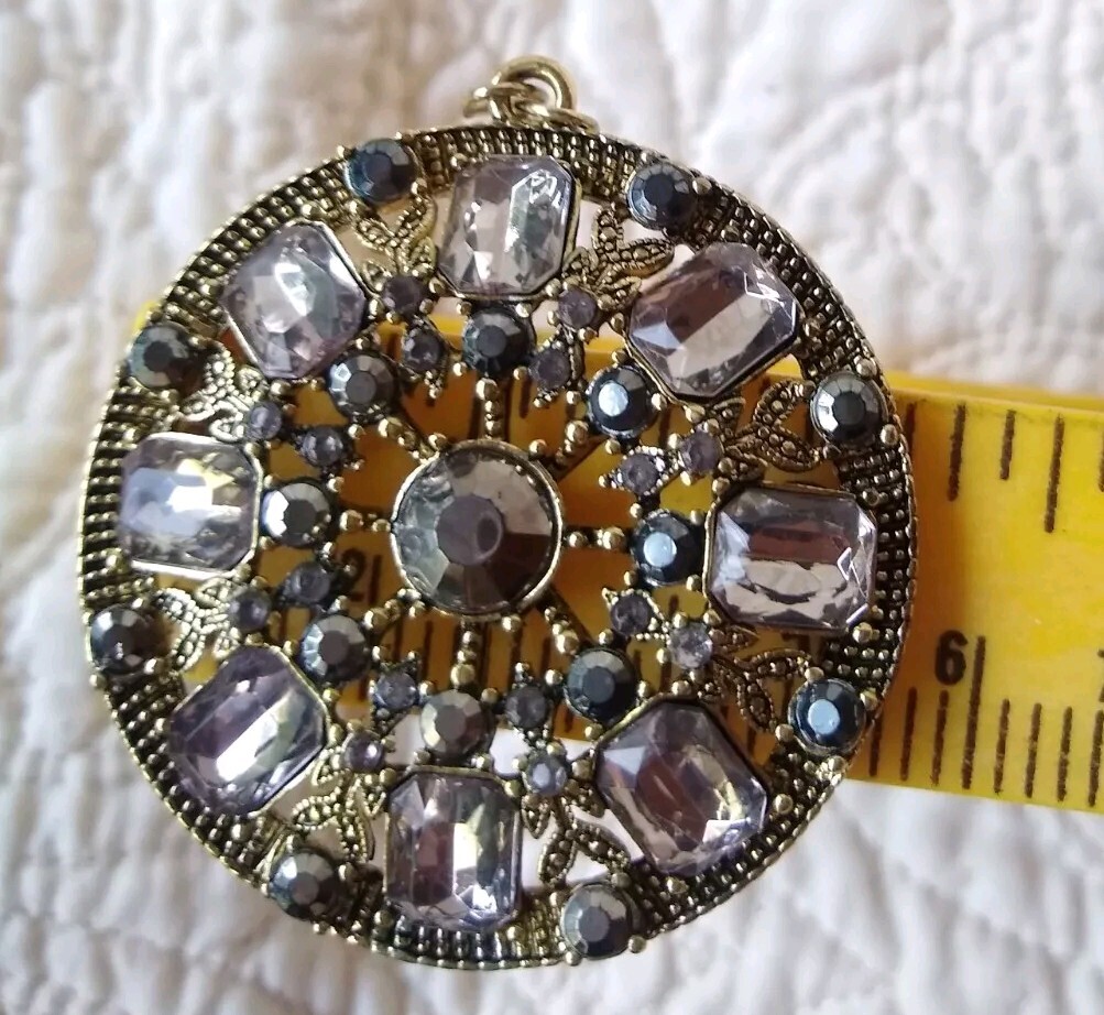 Vtg Pendant Gold Tone Clear & Gray Colored Gems Floral Burst Unknown Quality 2″+