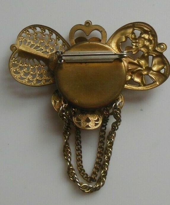 Vintage Victorian BROOCH Brass-tone Filigree Hearts Dangle chain