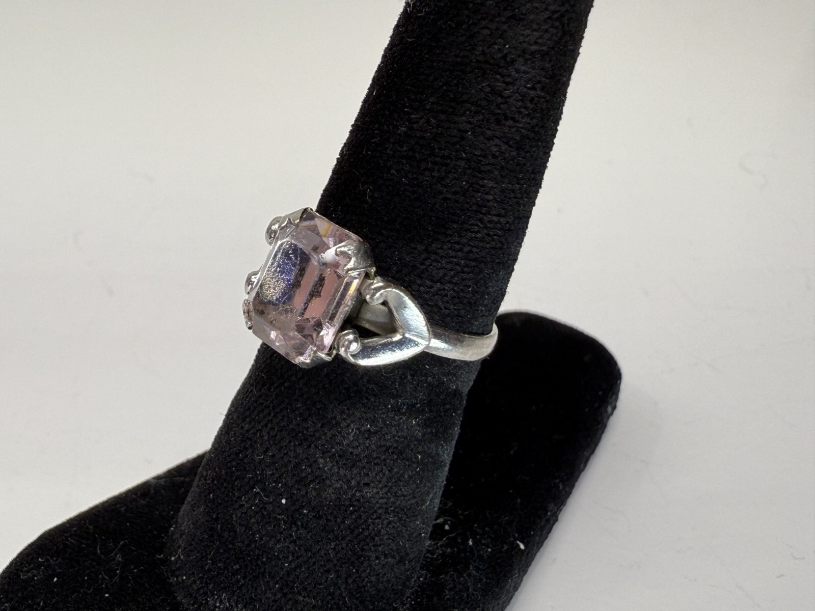 Vintage 1950’s Pat No. 2.763.140 Silver Tone Pale Pink Stone Ring Size 5.5