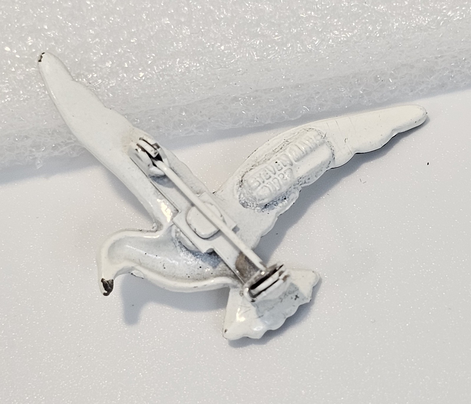 Steven Marc seagull brooch white black enamel
