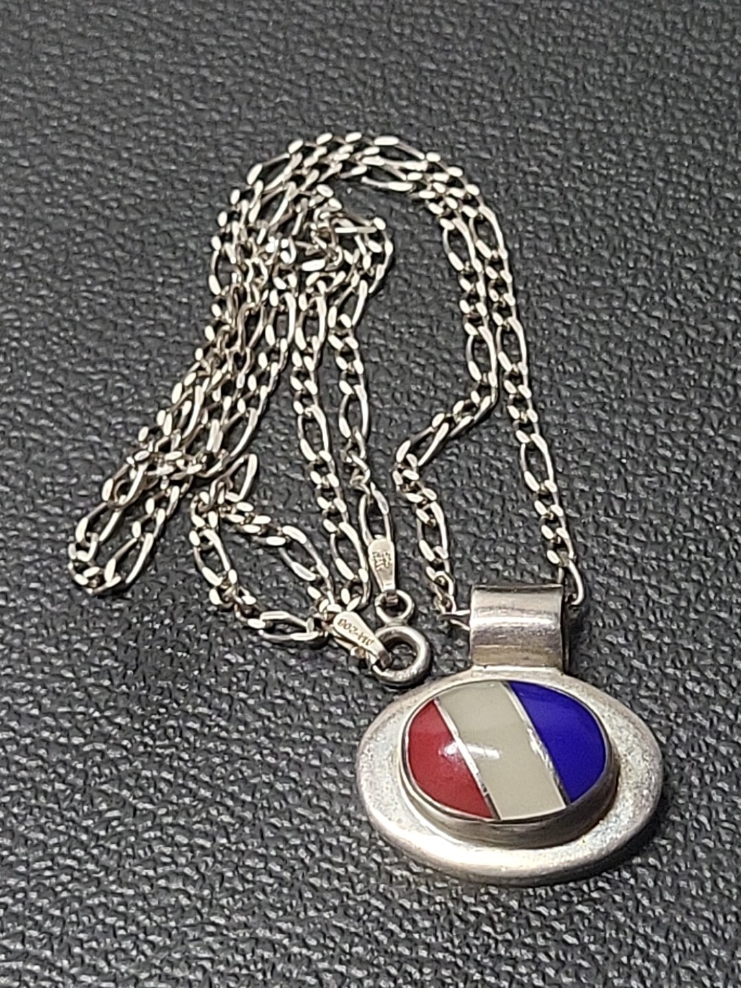Vintage Sterling Silver Pendant Multiple Gem Inlay Design Red White And Blue