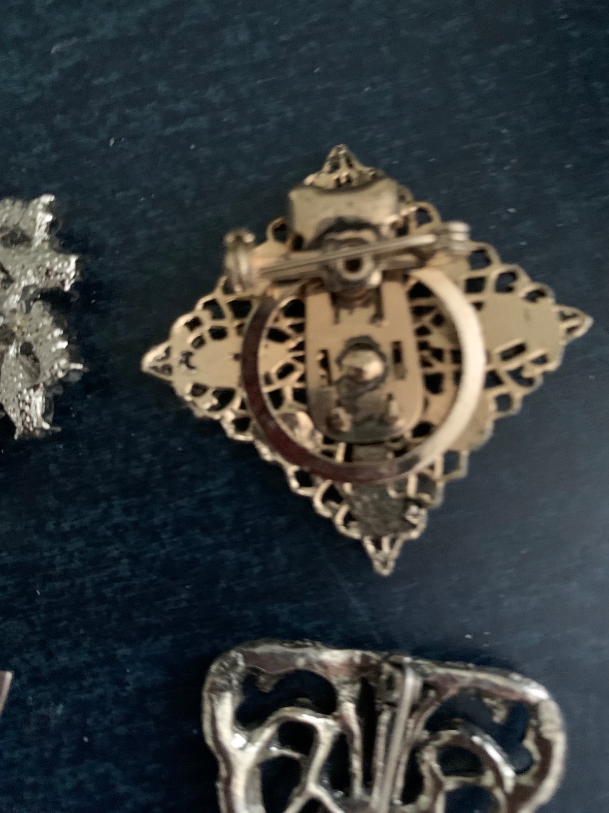 Lot 10 Assorted Pins Monet Avon