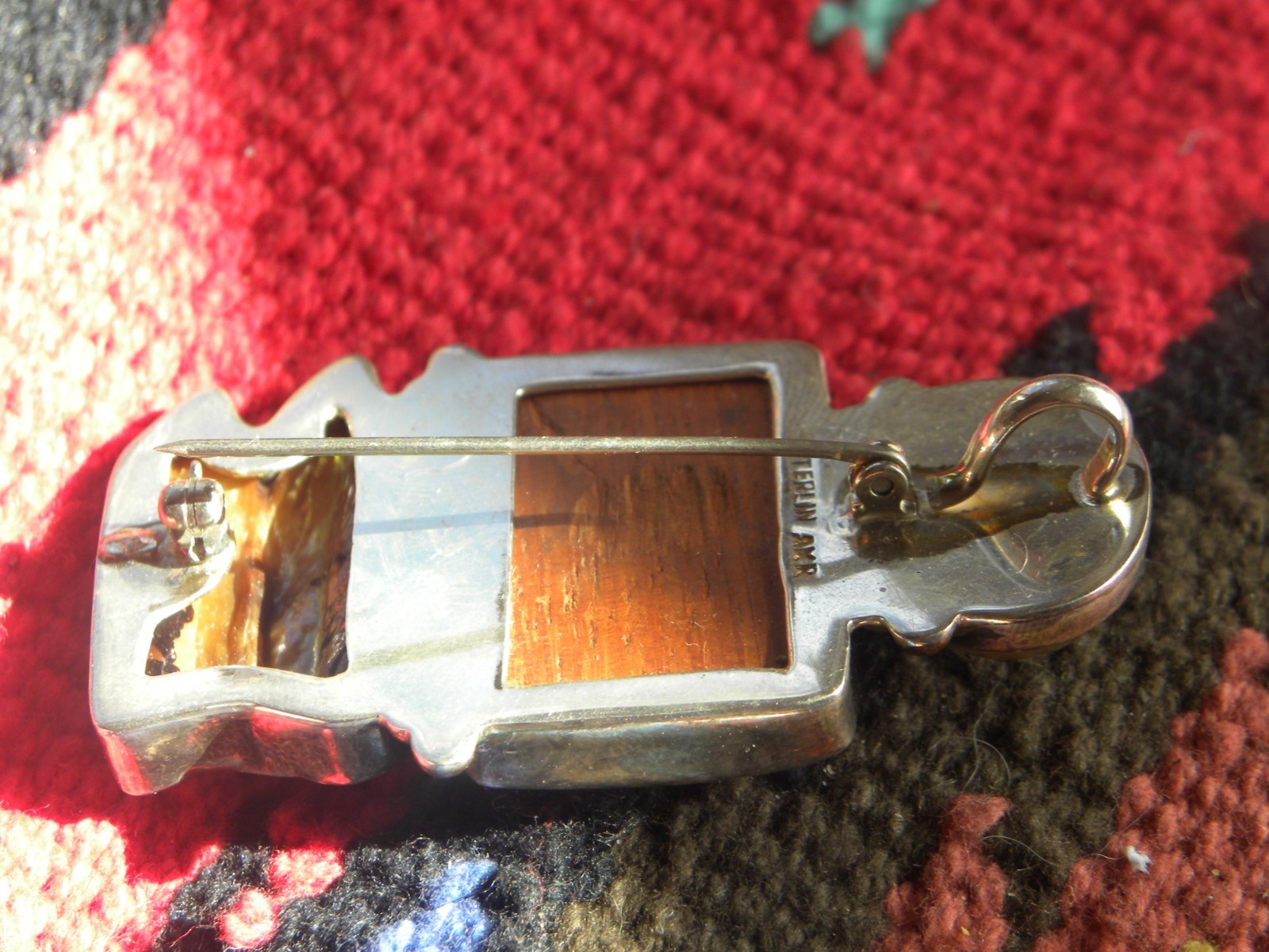 Amy Kahn Russell SS 925 Amber Pearl Abalone Petrified Wood Pendant/Brooch 2-1/2″