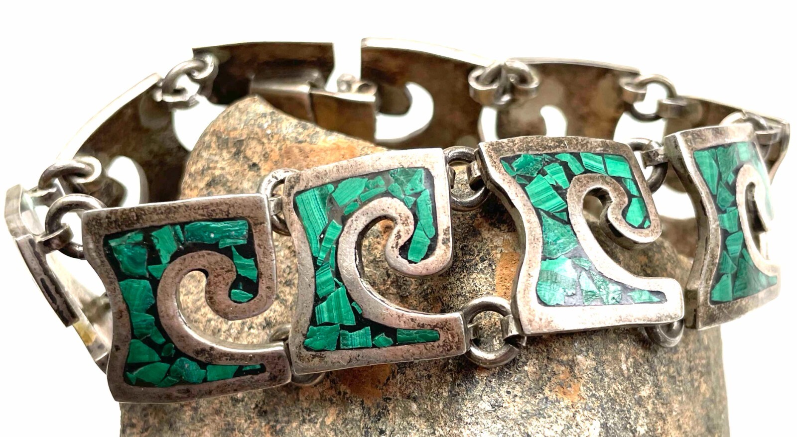 VTG Mexico Bracelet Sterling Malachite Chip Large Wrists 8″ 64g Modernist 1940s