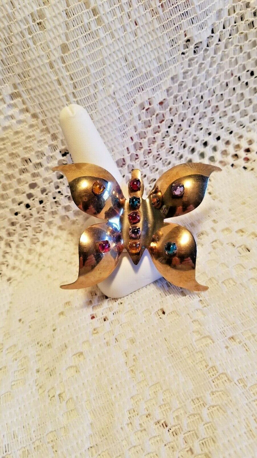 VINTAGE BUTTERFLY BROOCH – PIN GOLD TONE METAL WITH COLORED STONES