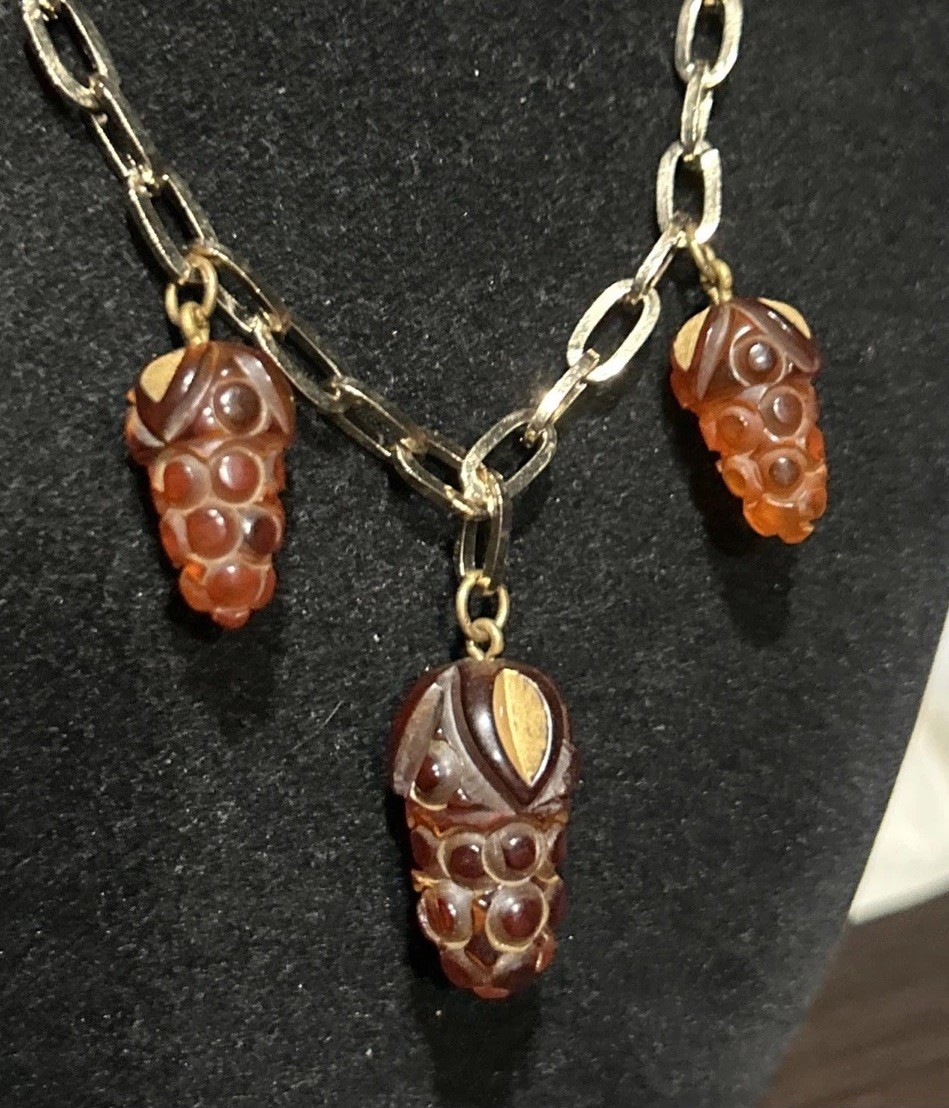 Vintage Test Bakelite Apple Juice Grape Clusters 24K Dipped Gold Plate Necklace