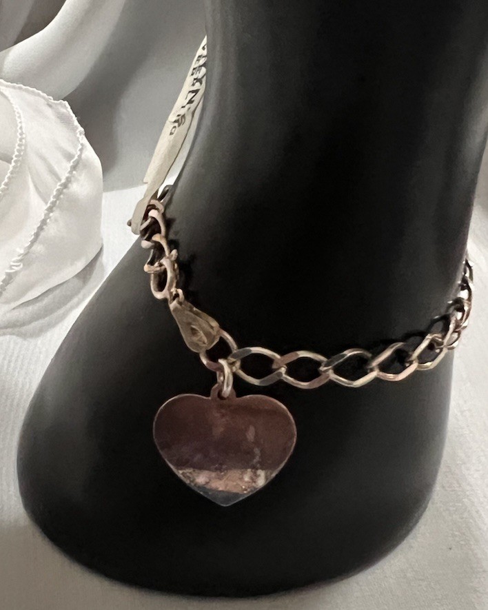 6 & 3/4″ ITALY Sterling Silver HEART Starter CHARM BRACELET Vintage w/ Tag