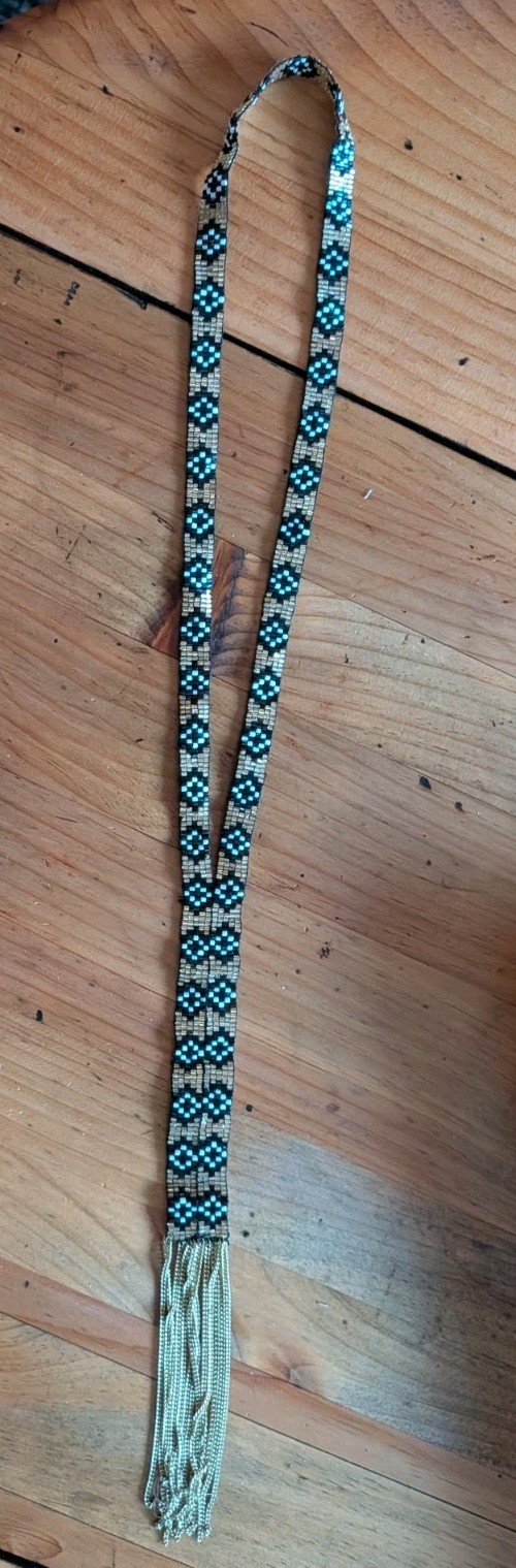 VINTAGE HANDMADE LONG 70’S “Y” DESIGN SEED BEADED W GOLD CHAIN FRINGE NECKLACE