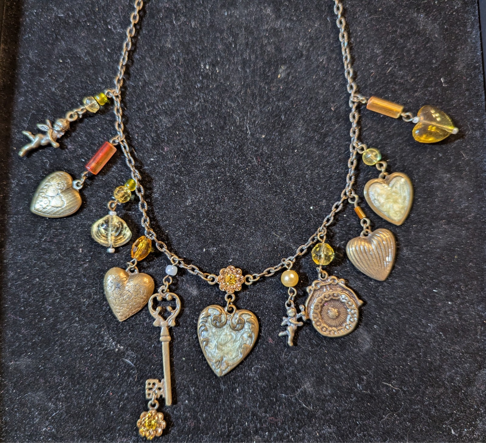 Vtg Glassworks Studio Necklace Hearts Cupid Key