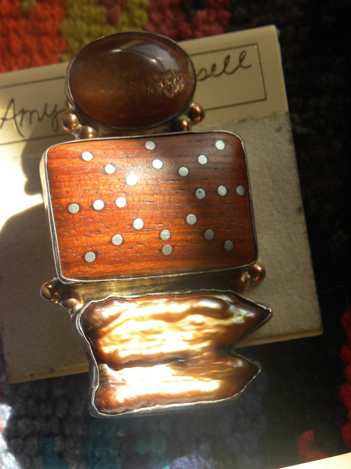 Amy Kahn Russell SS 925 Amber Pearl Abalone Petrified Wood Pendant/Brooch 2-1/2″