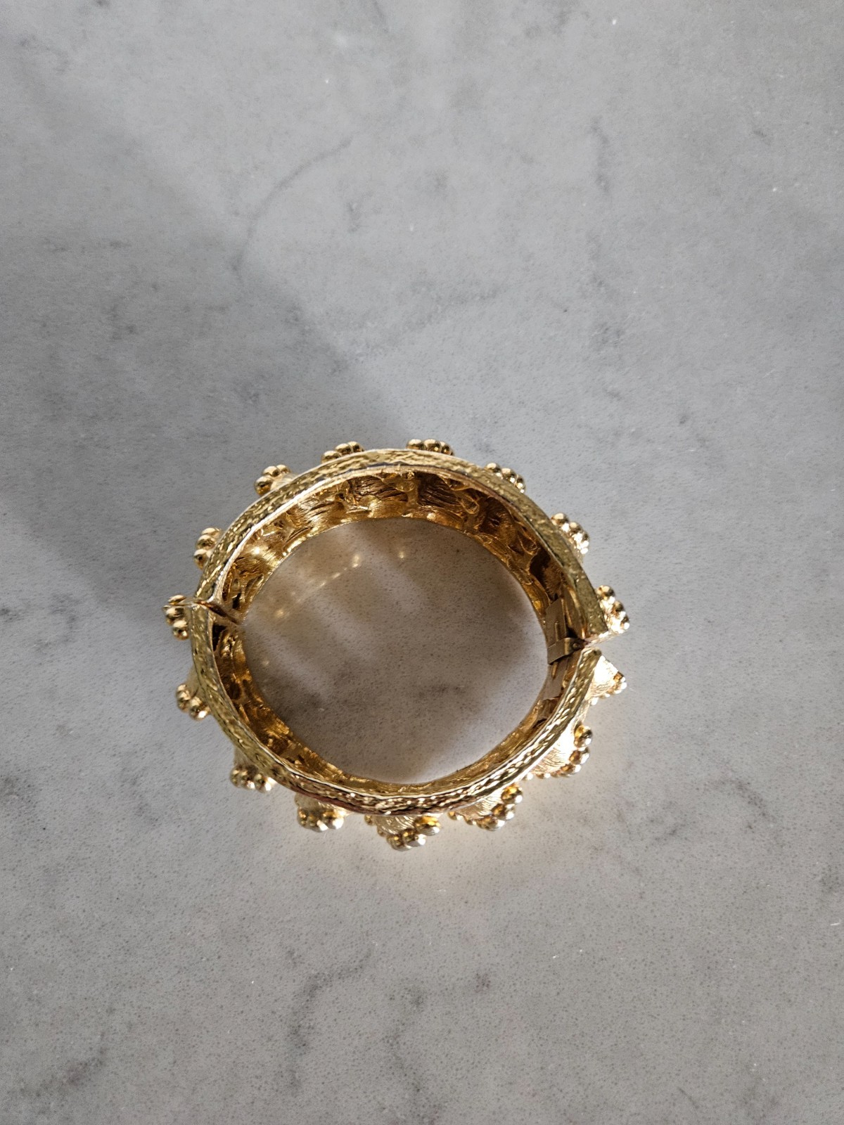 RARE AND VINTAGE KENNETH LANE GOLD BEADED SWIRLS HINGED CUFF BRACELET
