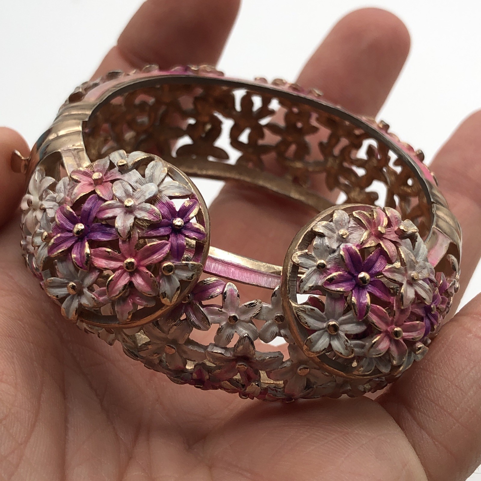 Vintage Floral Flower Pastel Enamel Pink Purple White Earring Bracelet Set