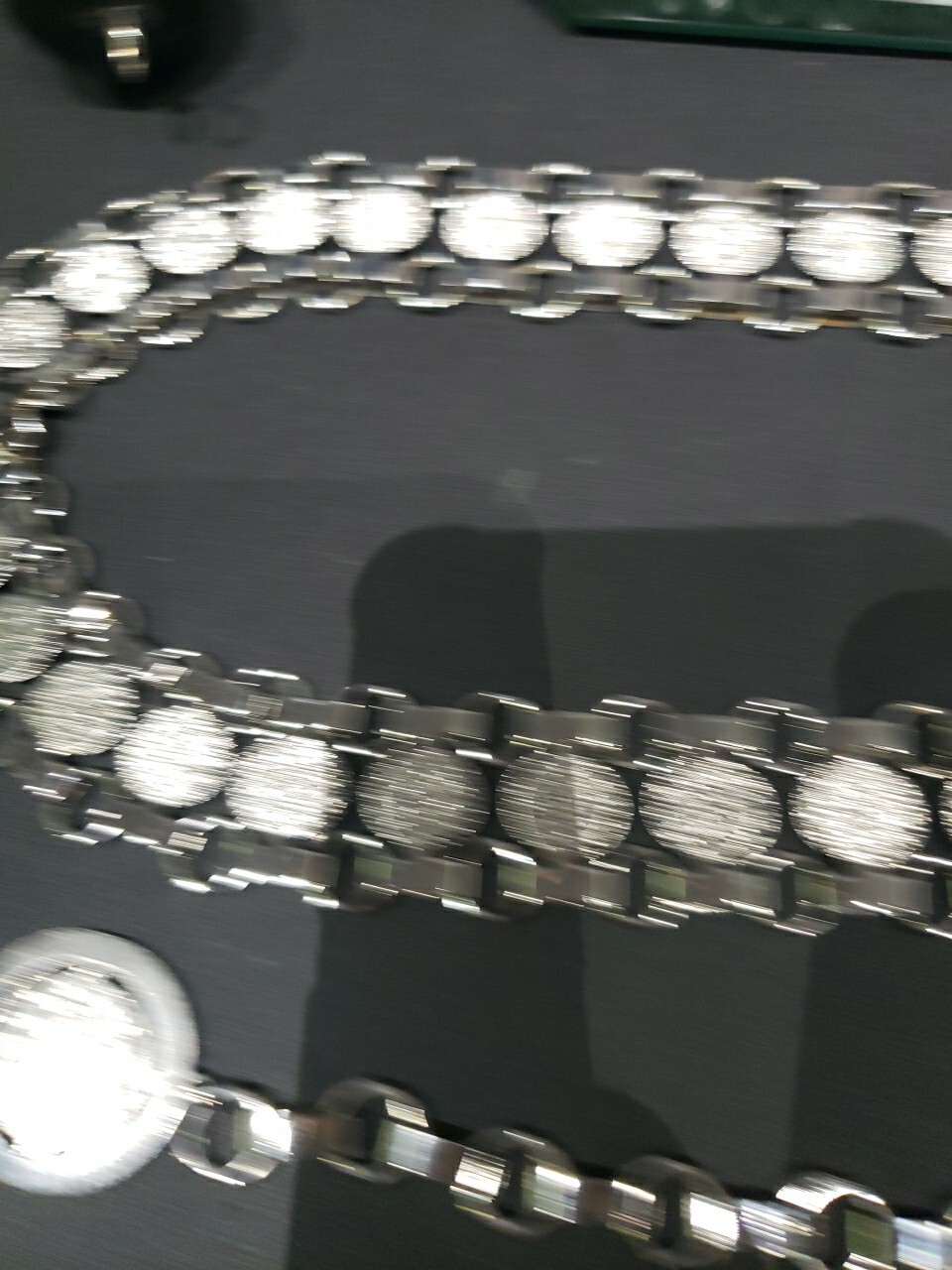 Adjustable Metal Link Belt Chain vtg 1970 Sarah Coventry silver disc coin