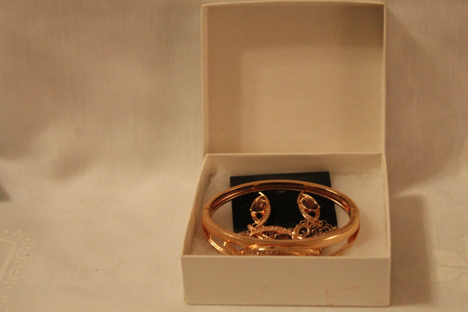 Vintage NRT signed Necklace 16in – 3 in extender, bracelet and earring.