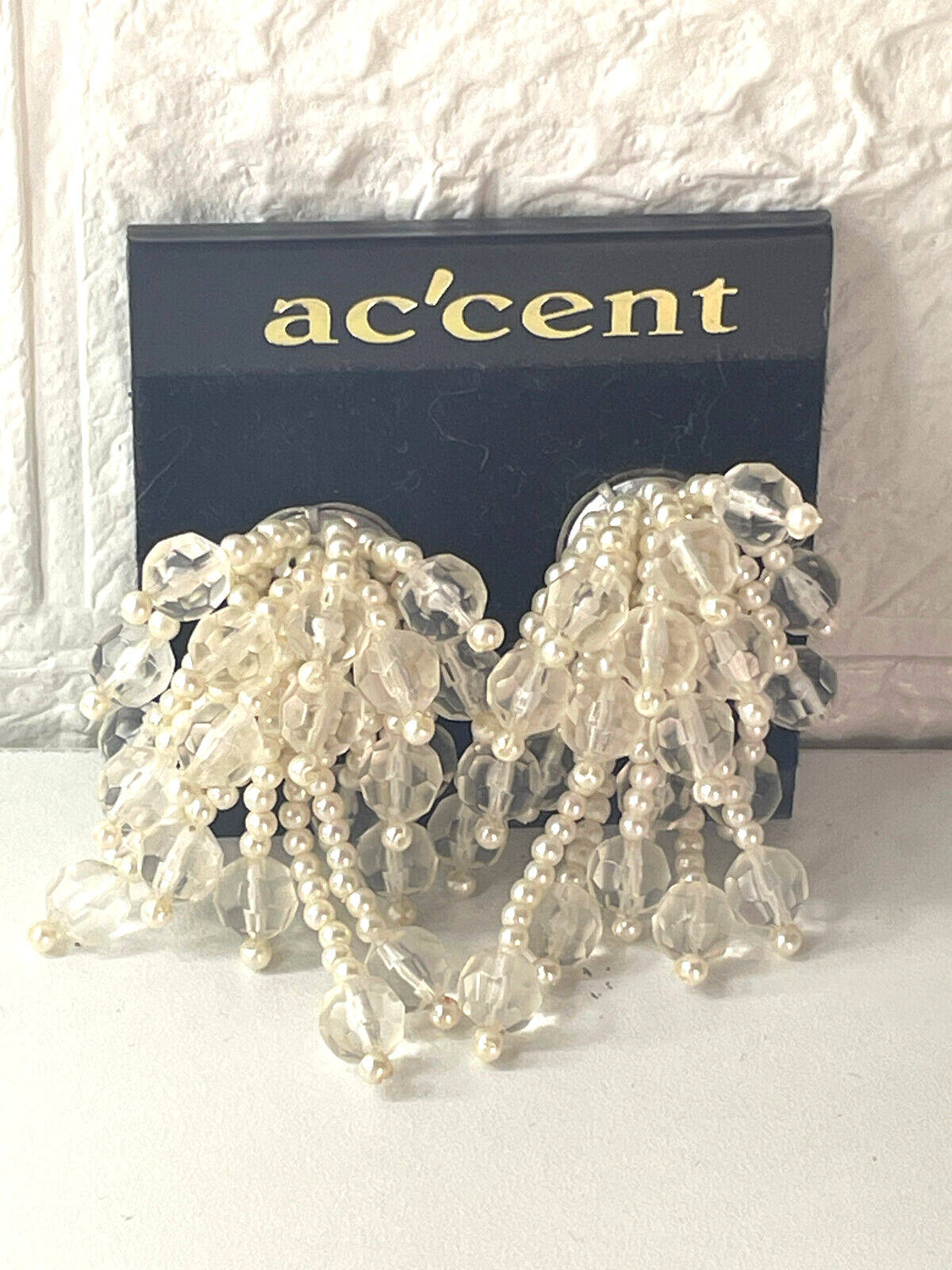 Vintage Ac’Cent 1980s Pearl Cluster Glass Bead Cluster Dangle CLIP EARRINGS