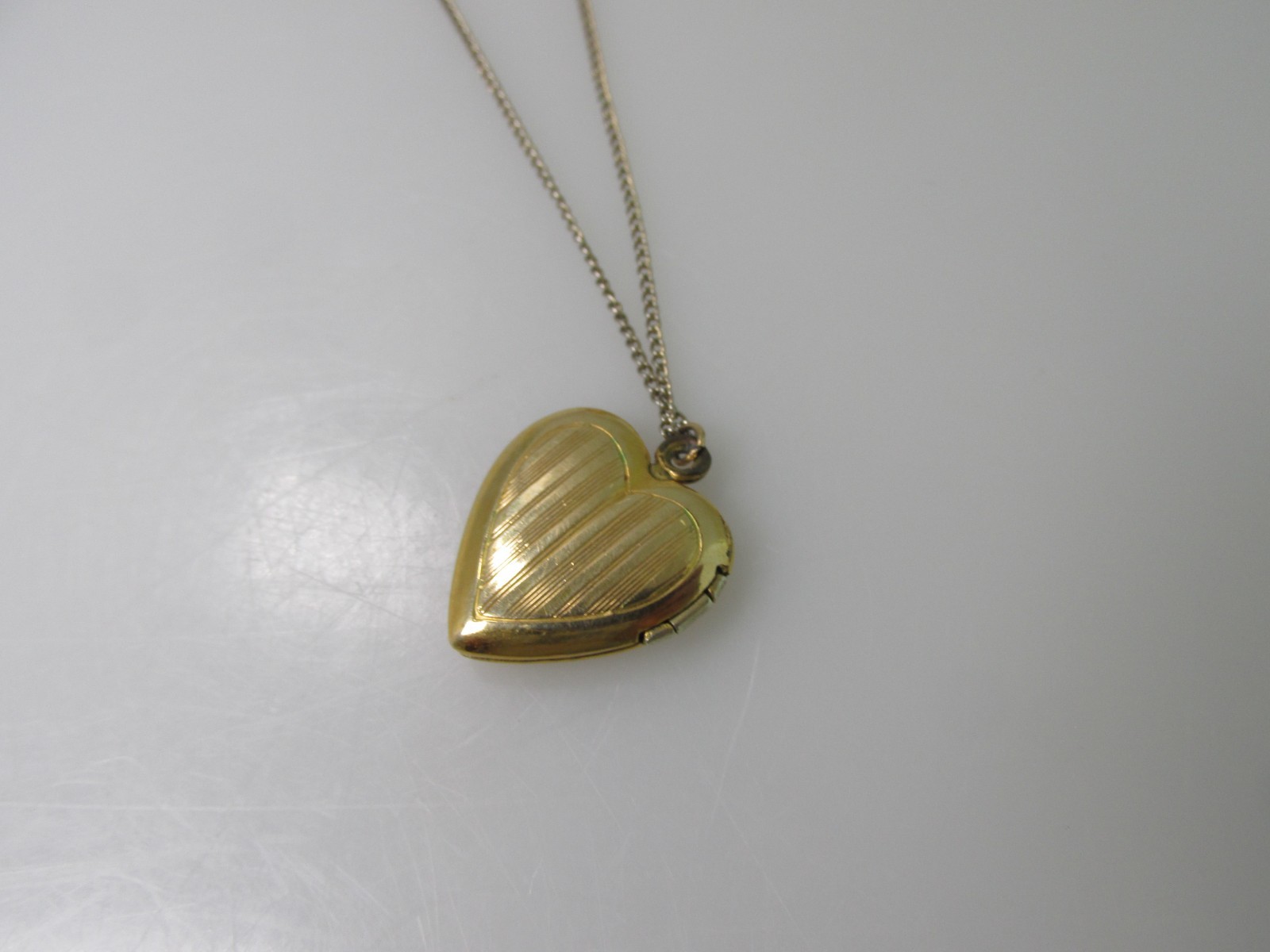Vtg Engraved VARGAS Heart Photo Locket Pendant 1/20 10kt GF Sterling Trimmings