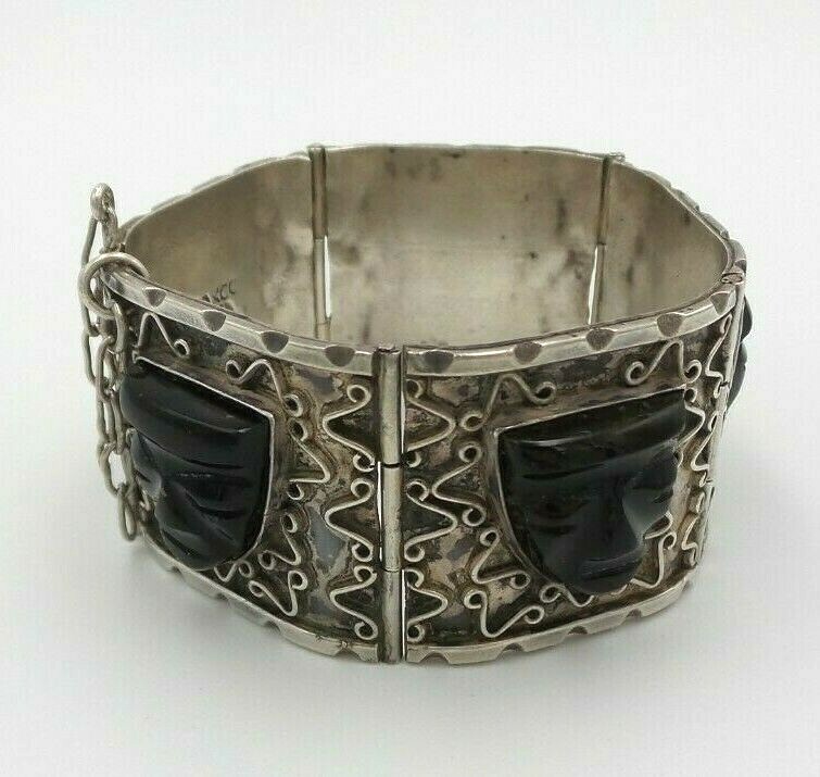 Ca. 1930 ARTEMIO NAVARRETE TAXCO, MEXICO 980 Silver & Onyx Face Panel Bracelet