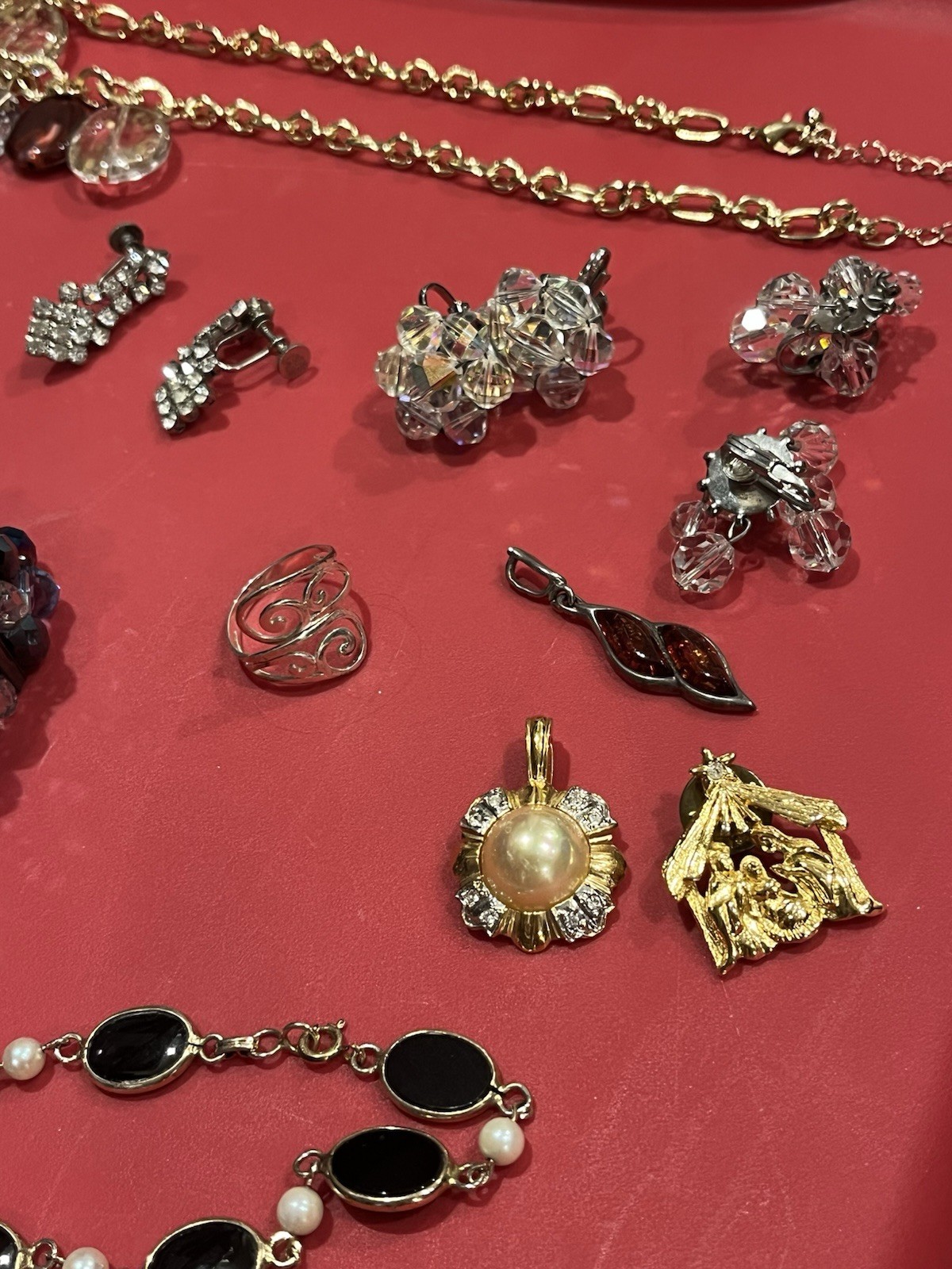 Costume Jewelry Lot – Vintage To Modern – Approximately 2 lbs. – See Description