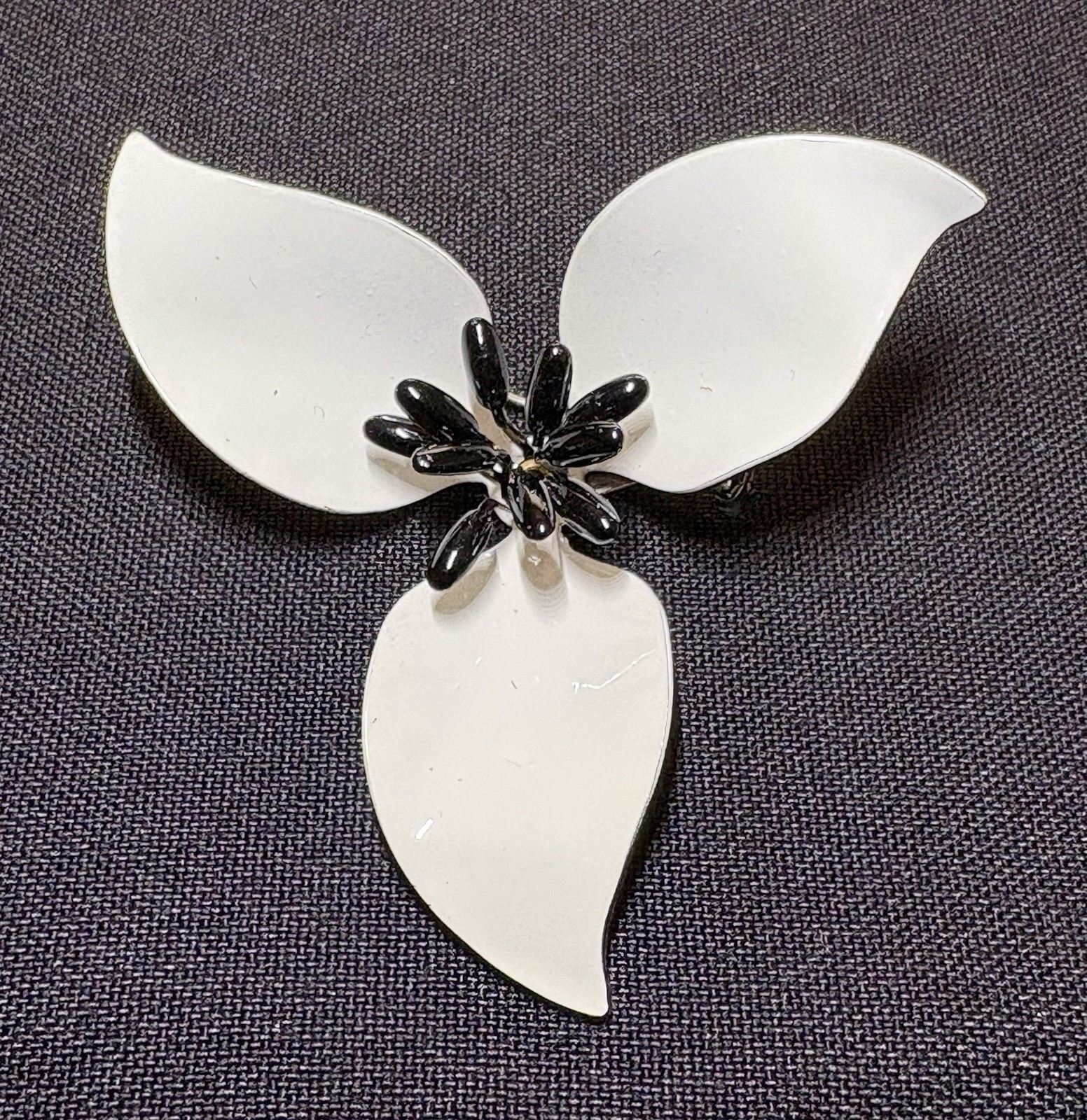 White And Black Enamel Brooch Three Leaf Vintage Classic Design