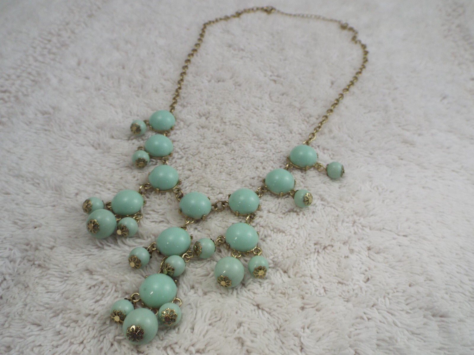 Goldtone Seafoam Scoop Necklace (A53)