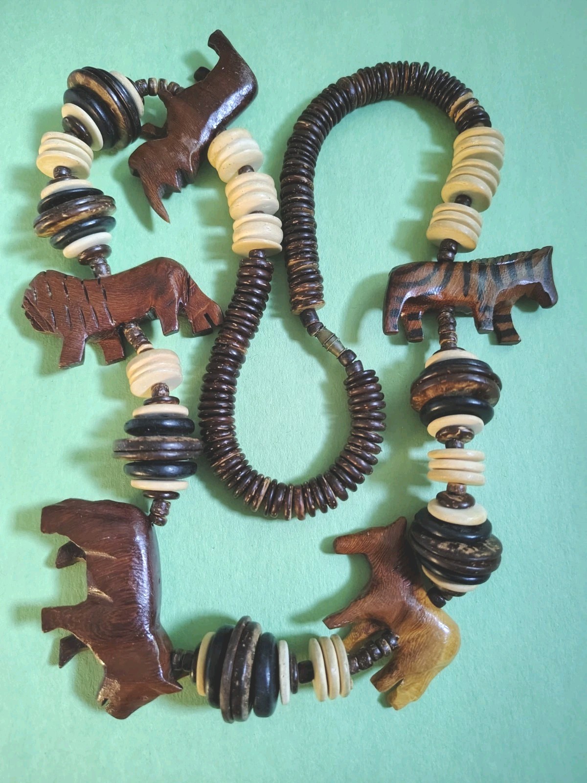 Vintage Large Wooden SAFARI ANIMALS & COCONUT SHELL Beaded Necklace