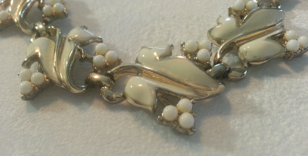 Coro silver tone with white leaves enamel necklace and earring set