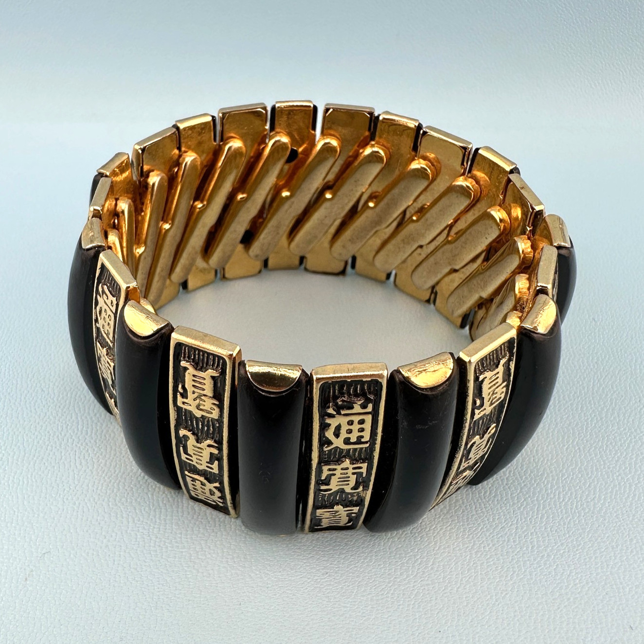 Vintage Bracelet Asian Panel Bar Expandable Stretch Link Gold Tone Black Enamel