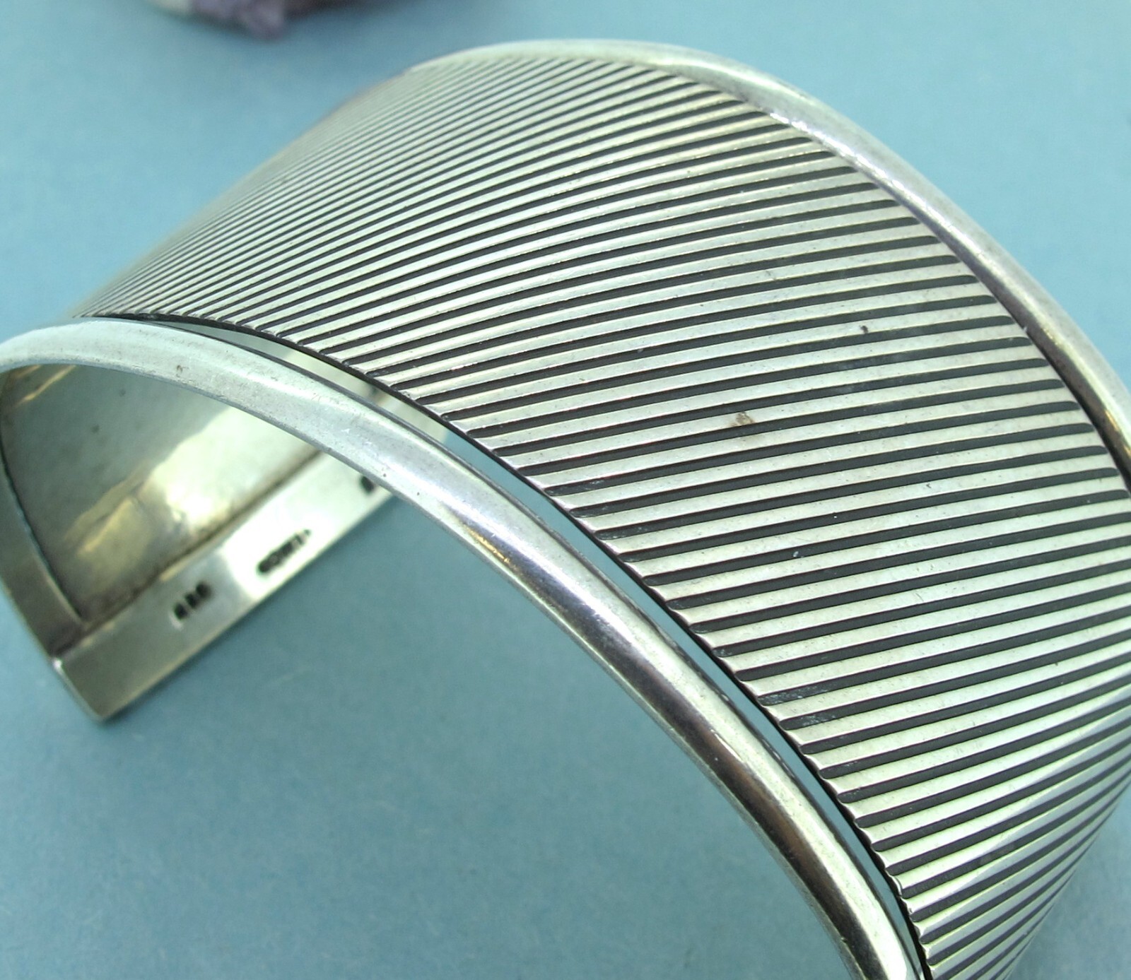 Mexico TJ-56 Handmade Bangle 39mm Bracelet Sterling Silver Size 8 inch