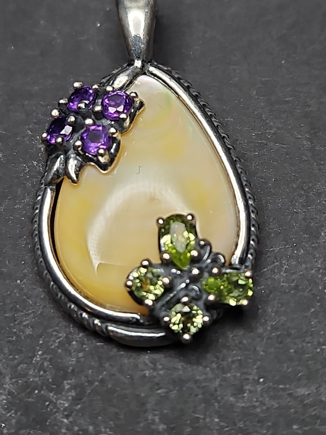 Carolyn Pollack Gold Mother of Pearl Multi Gemstone Flower Pendant 925 VINTAGE