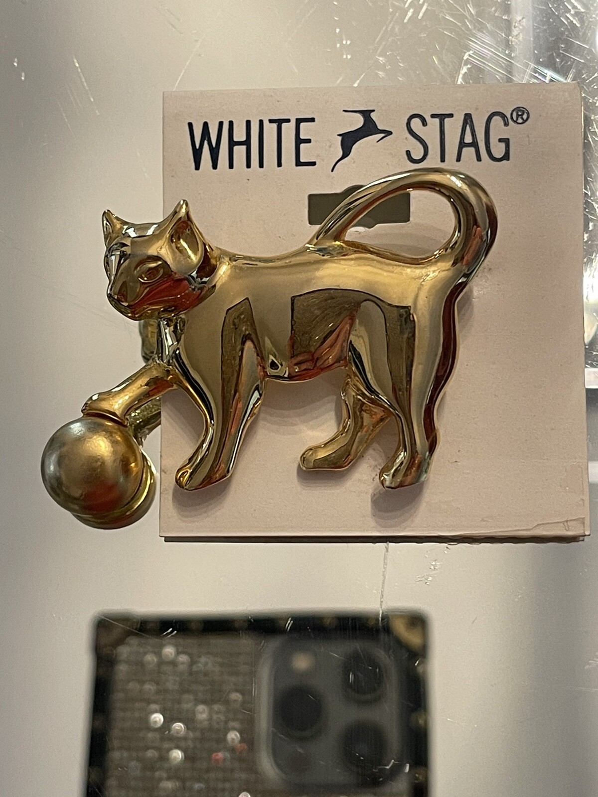 Vintage Cat Kitten Gold Tone Brooch Pin Accent WHITE STAG