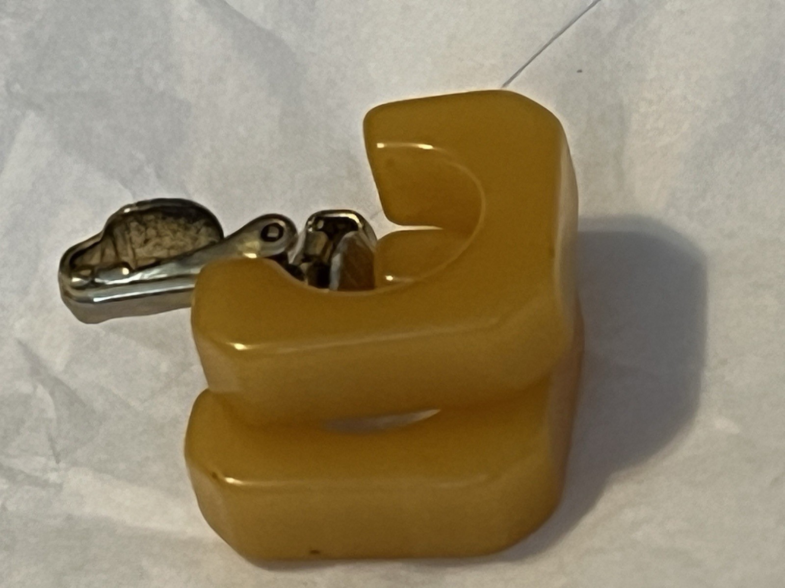 VTG Estate Butterscotch Bakelite Earrings Clip-On 1/2”x1/2cm Modern Minimalist