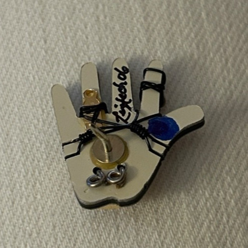 2006 LIZTECH Hand Pin Brooch Beaded Wire Wrapped Signed with Story Card