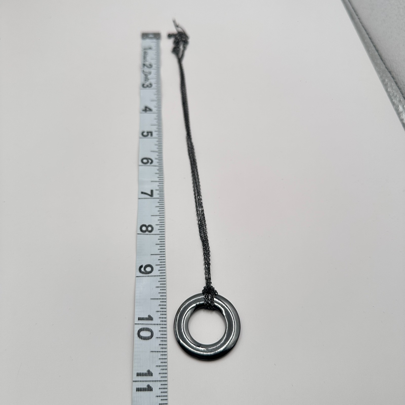Vintage 90s Black Layered Chain Circle Ring Pendant Statement Necklace Jewelry